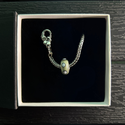 Unikalumas, apyrankės rinkinys