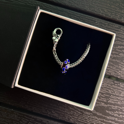 Unikalumas, apyrankės rinkinys