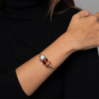 Pinta Auksu Dengta „Bangle“ Apyrankė su Dviem Aukso „Stabdžiukais“