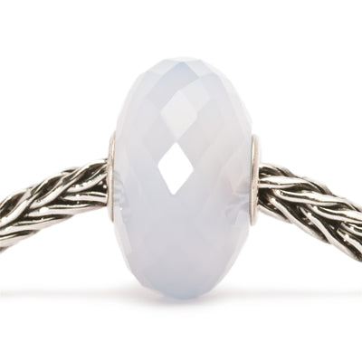 Chalcedonas, Briaunotas